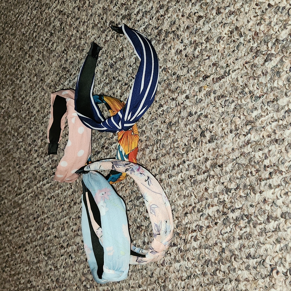 Bundle of Bands hair accessories